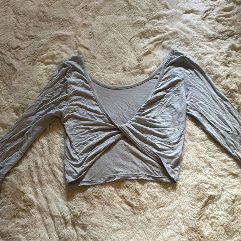 Women's Gray Twist Back Top